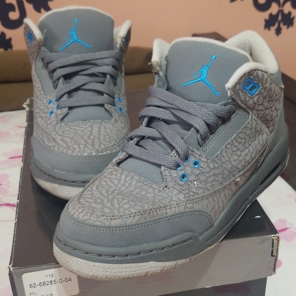 Shoe